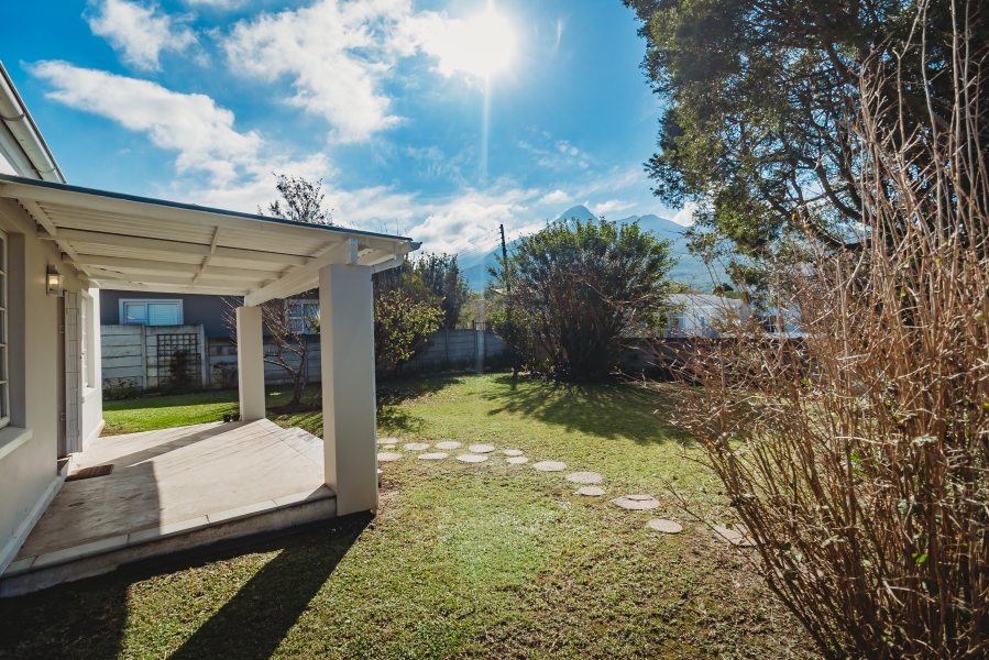 2 Bedroom Property for Sale in Fernridge Western Cape